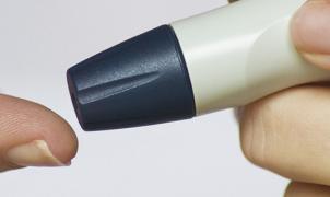 El Glucómetro y el Autoanálisis de la Diabetes